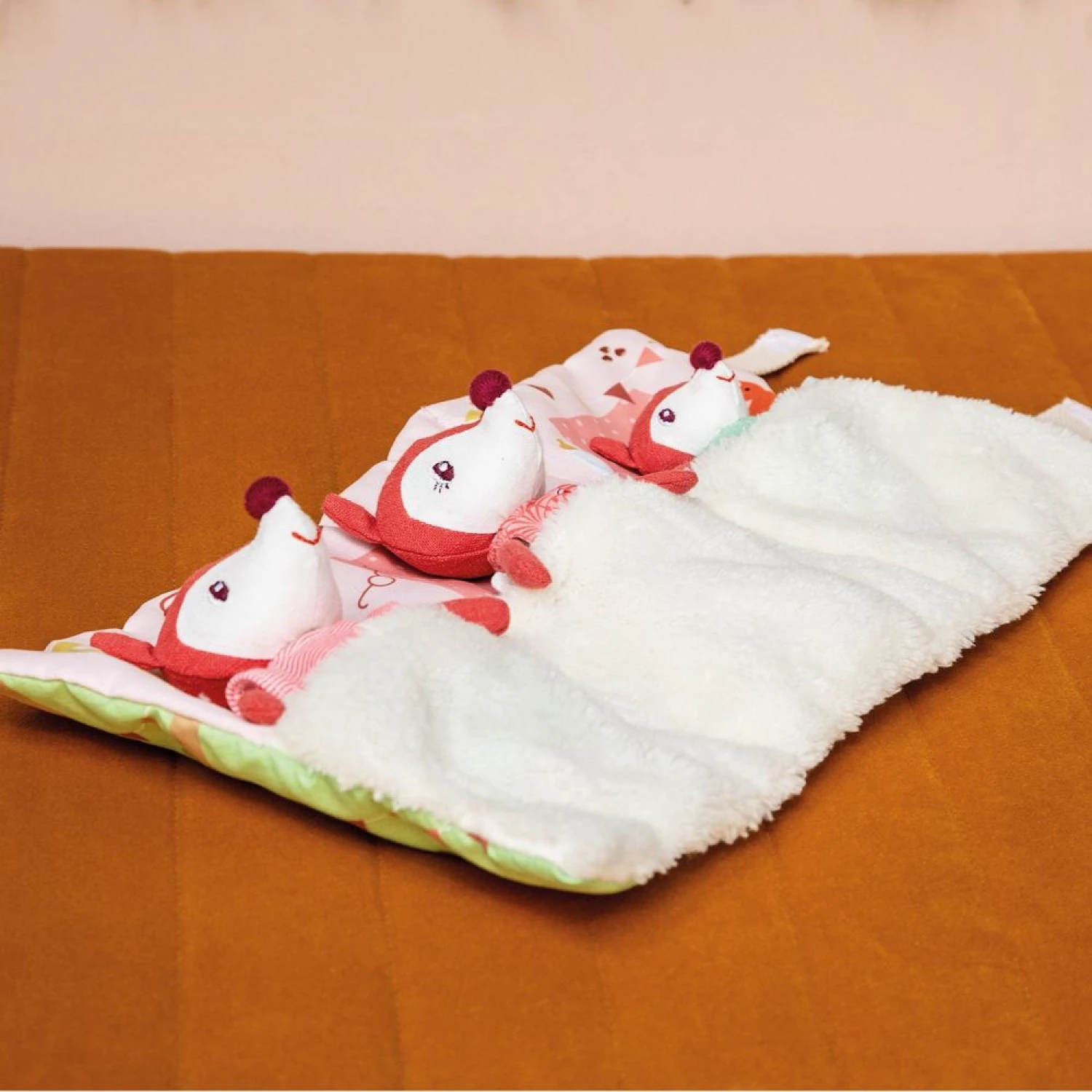 Lilliputiens Set De Mini Personnages Alice 6 Lilliputiens Set De Mini Personnages Alice – Image 4