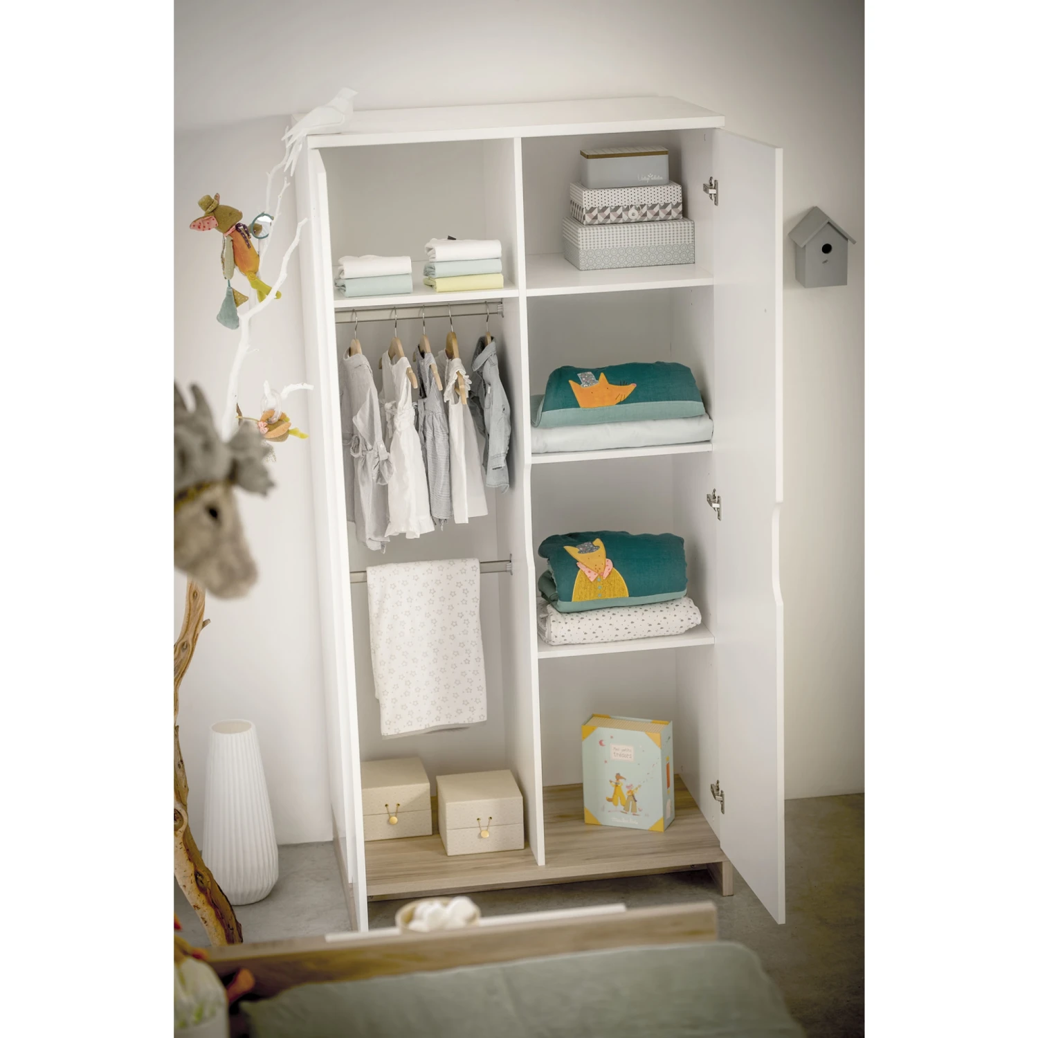 Chambre Trio Lit 70x140 Cm + Armoire + Commode Lilo 7 Chambre Trio Lit 70x140 Cm + Armoire + Commode Lilo – Image 5