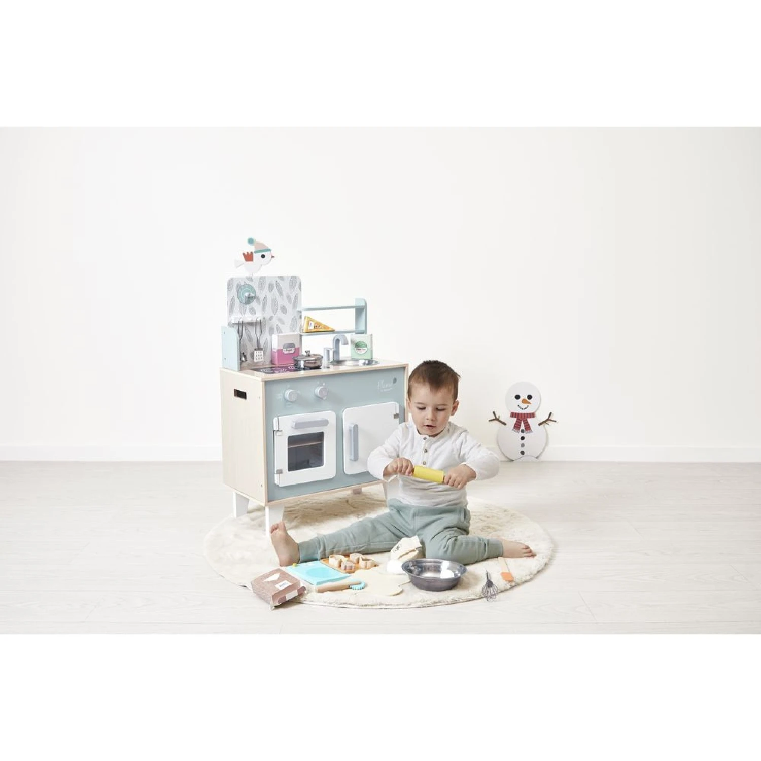Janod Cuisine Enfant En Bois Plume 10 Janod Cuisine Enfant En Bois Plume – Image 8