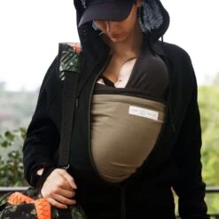 Écharpe De Portage L'originale Anthracite Poche Olive 22 Écharpe De Portage L'originale Anthracite Poche Olive -Magasin Général Pour Enfants echarpe loriginale jpmbb anthracite poche olive love radius OJ