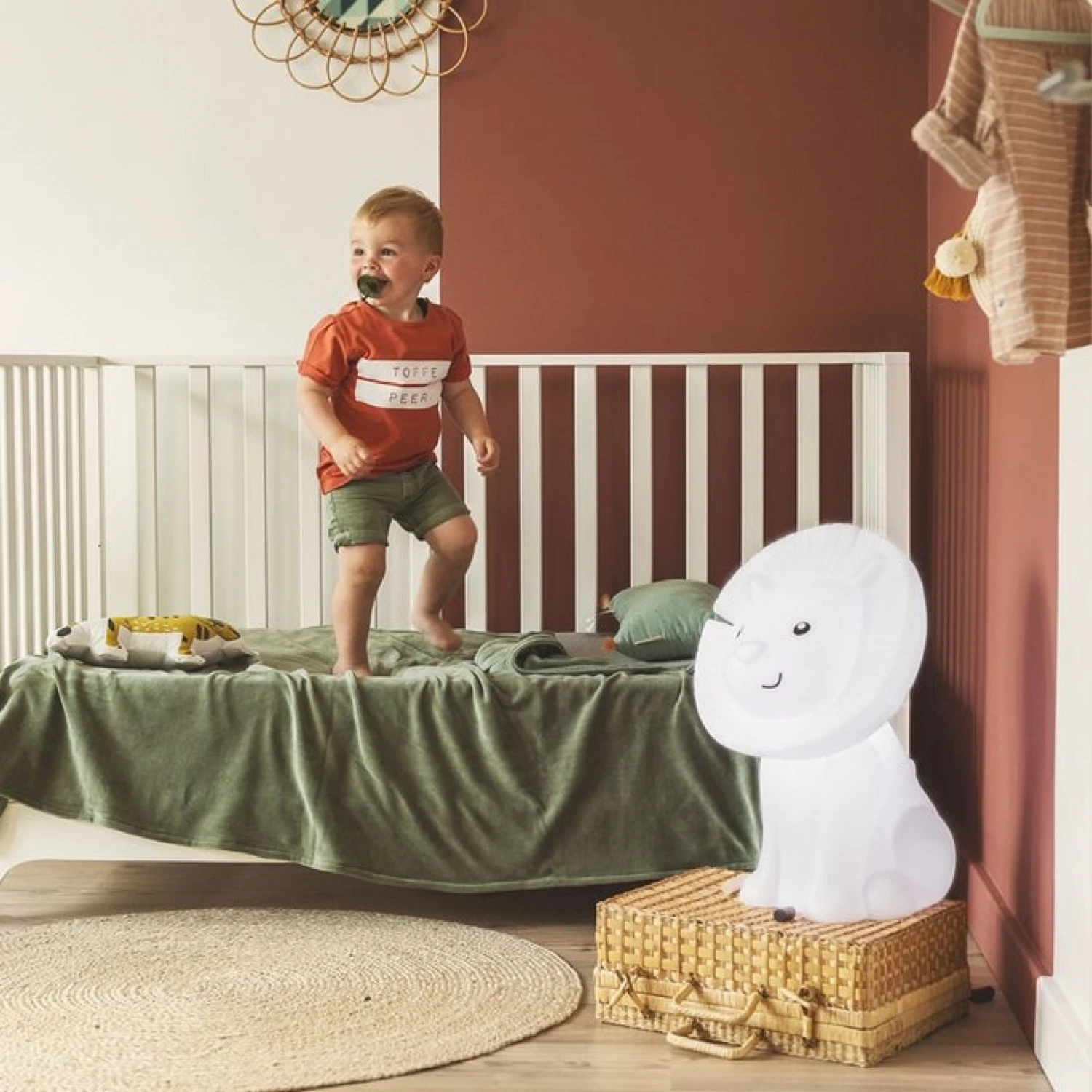 Veilleuse Hakuna Rechargeable Lion - Blanc 5 Veilleuse Hakuna Rechargeable Lion - Blanc – Image 3