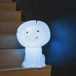 Veilleuse Hakuna Rechargeable Lion - Blanc 9 Veilleuse Hakuna Rechargeable Lion - Blanc -Magasin Général Pour Enfants hakuna ambiance blanc atelier pierre OD