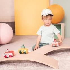 Lilliputiens Voiture à Friction Joe 14 Lilliputiens Voiture à Friction Joe -Magasin Général Pour Enfants joe voiture a friction lilliputiens OF