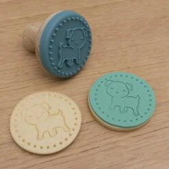 Kit De 15 Tampons Animaux 25 Kit De 15 Tampons Animaux -Magasin Général Pour Enfants kit de 15 tampons de couleurs differentes we might be tiny OD