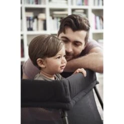 BabyBjörn Lit Parapluie Light Noir -Magasin Général Pour Enfants lit parapluie light noir babybjorn OC