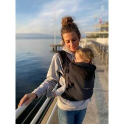 Pack évolution Porte Bébé Hoodiecarrier Black Forest -Magasin Général Pour Enfants pack evolution hoodiecarrier black forest love radius OJ