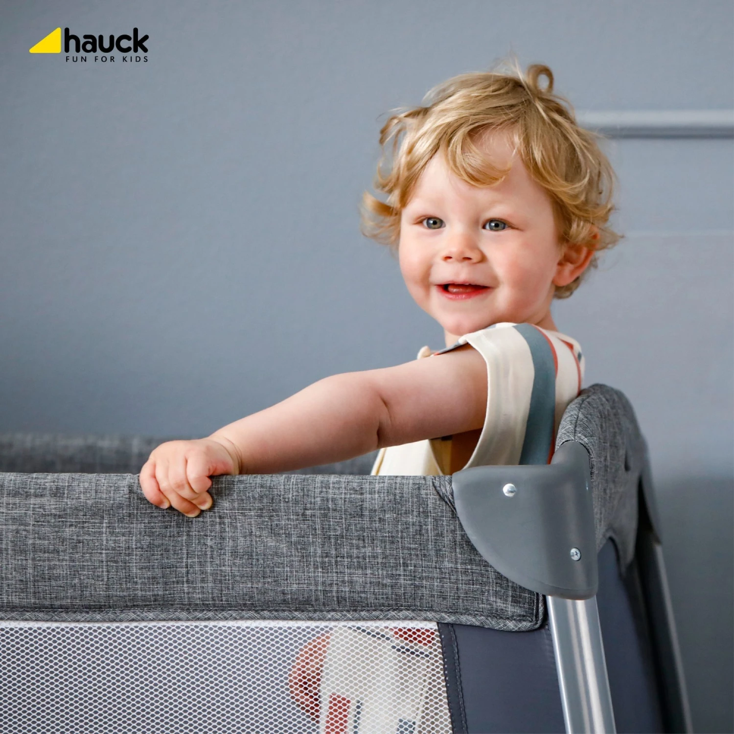 HAUCK Lit Parapluie 3 En 1 Sleep N Play Relax Center Mélange Charbon 4 HAUCK Lit Parapluie 3 En 1 Sleep N Play Relax Center Mélange Charbon – Image 2