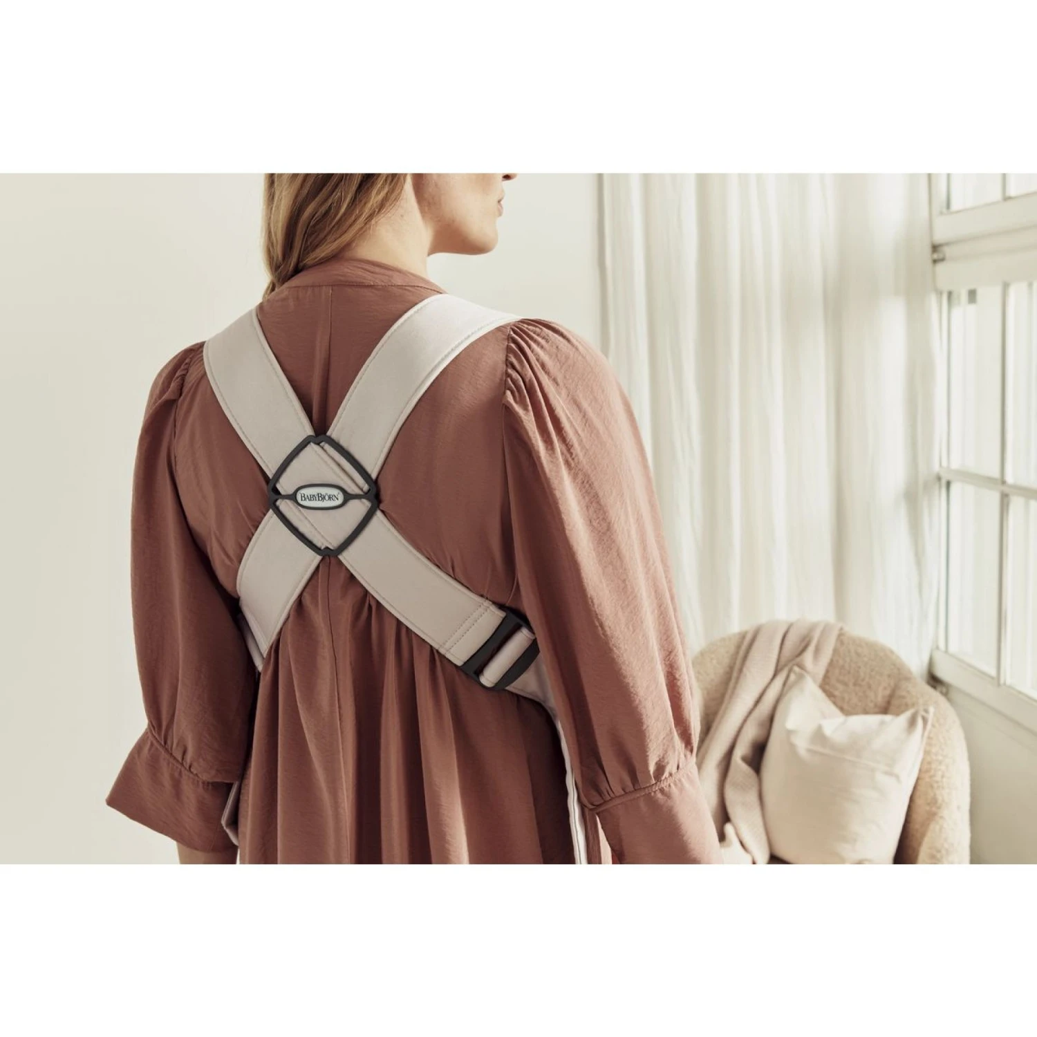 BabyBjörn Porte Bébé Mini Jersey 3D Beige Clair 8 BabyBjörn Porte Bébé Mini Jersey 3D Beige Clair – Image 6