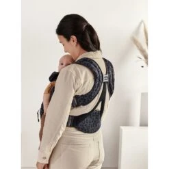 BabyBjörn Porte Bébé Move Mesh 3D Anthracite Léopard -Magasin Général Pour Enfants porte bebe move anthraciteleopard mesh 3d babybjorn OB