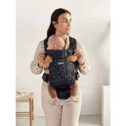 BabyBjörn Porte Bébé Move Mesh 3D Anthracite Léopard -Magasin Général Pour Enfants porte bebe move anthraciteleopard mesh 3d babybjorn OE