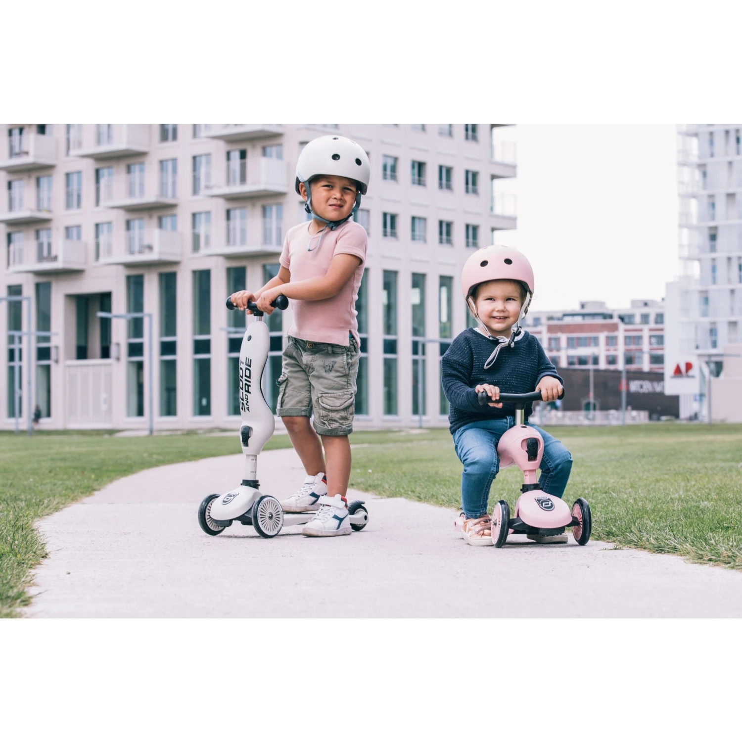 Scoot & Ride Casque Pour Enfant Taille S Pêche 6 Scoot & Ride Casque Pour Enfant Taille S Pêche – Image 4