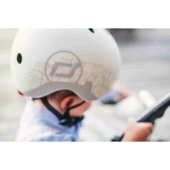 Scoot & Ride Casque Pour Enfant Taille XS Beige Réfléchissant 11 Scoot & Ride Casque Pour Enfant Taille XS Beige Réfléchissant -Magasin Général Pour Enfants sr casque xs beige reflechissant scoot ride OE