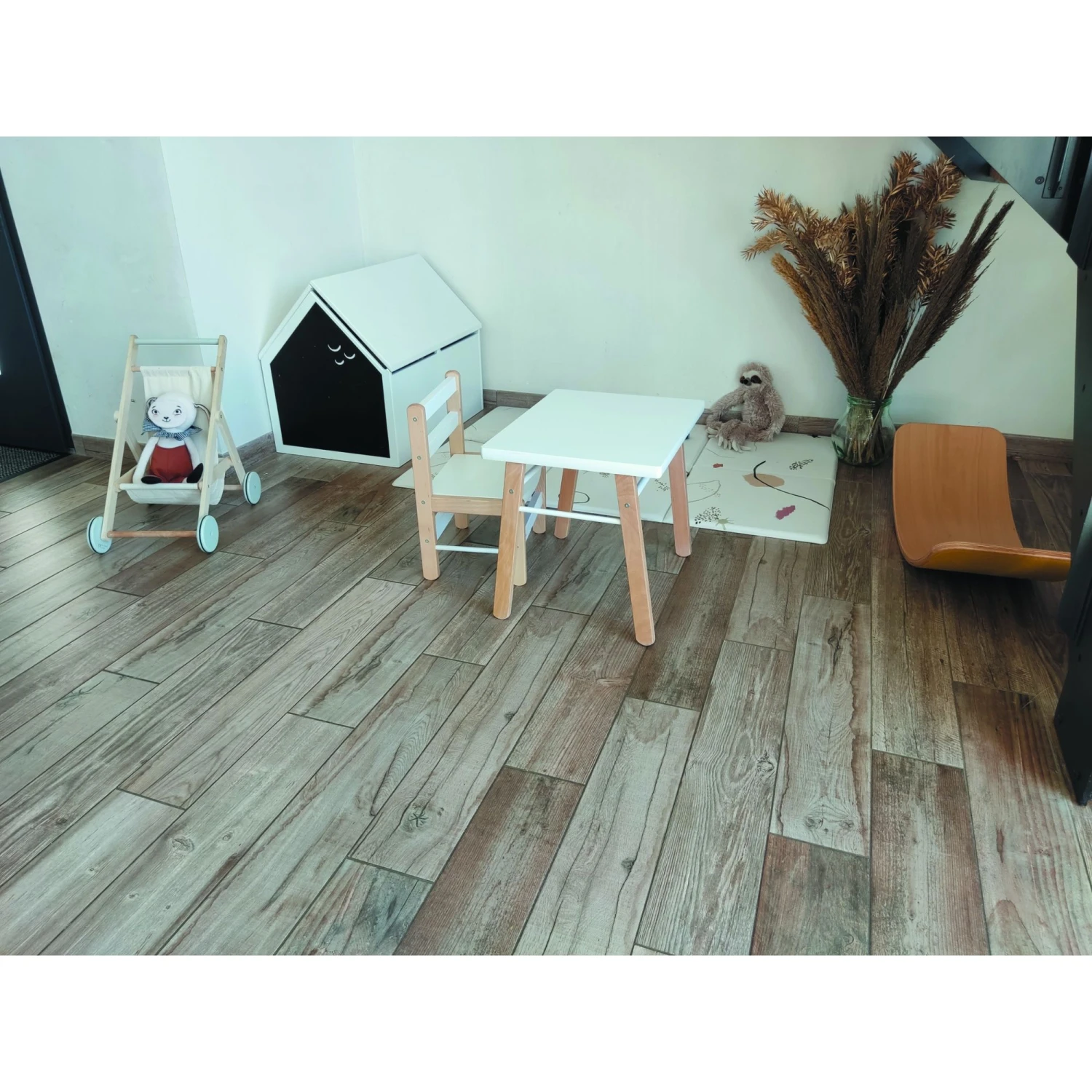 Petite Table Enfant Gabriel Anthracite 13 Petite Table Enfant Gabriel Anthracite – Image 11