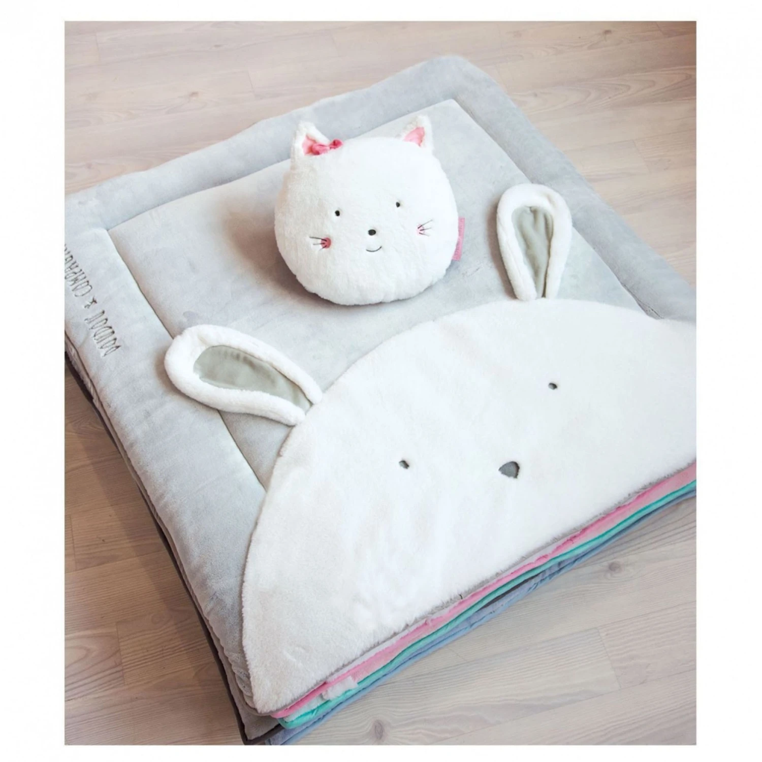 Tapis De Chambre 100x100 Cm Tapidou Lapin 5 Tapis De Chambre 100x100 Cm Tapidou Lapin – Image 3