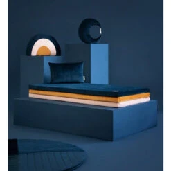 Matelas De Sol 60x120 Cm Zanzibar Velvet Night Blue 7 Matelas De Sol 60x120 Cm Zanzibar Velvet Night Blue -Magasin Général Pour Enfants zanzibar velvet mattress 120x60x4 night blue nobodinoz OC